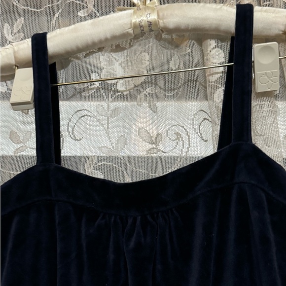 Juicy couture, blue velvet velour jumpsuit size small brand, new like condition - Picture 5 of 5